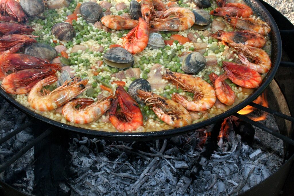 paella, valencian, seafood, prawns, shrimp, lena, fire, mixed, spanish food, vegetables, valencian paella, rice, food, paella, paella, paella, paella, paella, spanish food, spanish food, spanish food